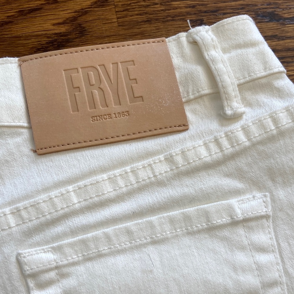 Frye Women’s Ivory Cuffed High Rise Jeans Size 29 NWT Premium Denim Coastal
